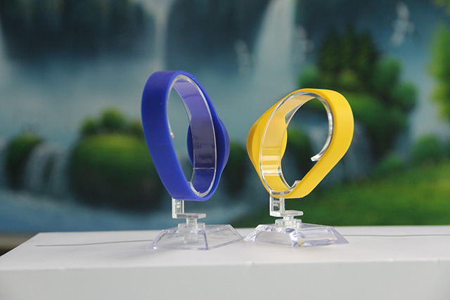 IC腕帶芯片與RFID電子標簽的成本