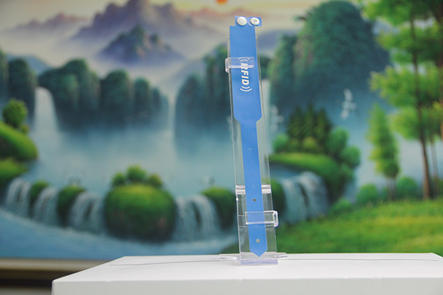 如何在網(wǎng)上訂購(gòu)vip會(huì)員卡？