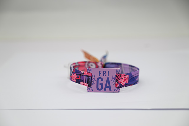 磁條卡、金融IC卡、芯片磁條復合卡區別 磁條卡、金融IC卡、芯片磁條復合卡區別