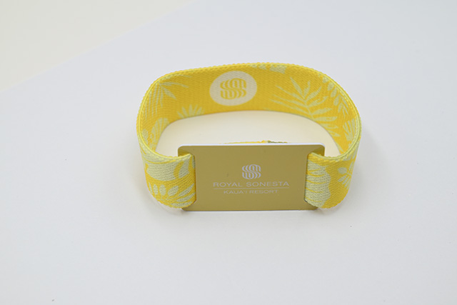 ic卡和id卡的內碼是在芯片晶元生產(chǎn)過程中燒錄的