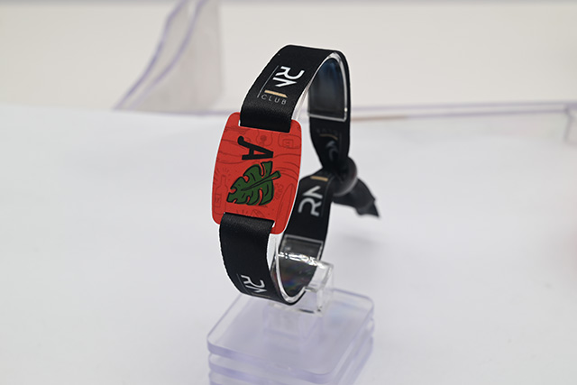 防復制梯控控制器采用IC卡非接觸卡技術 防復制梯控控制器采用IC卡非接觸卡技術