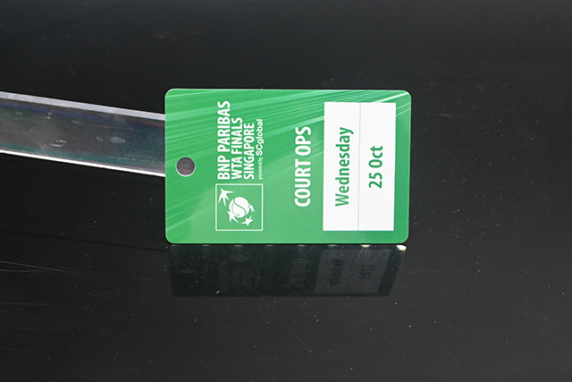 制作pvc卡時，會員要注意凸碼到側面的距離